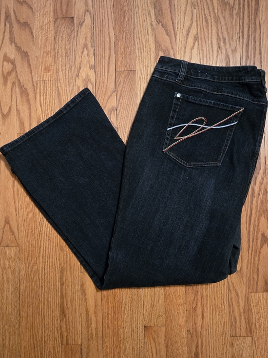 Venezia Denim - Venezia Women Darkwash Bootcut Jeans with Multicolor Pocket Stitching 28W